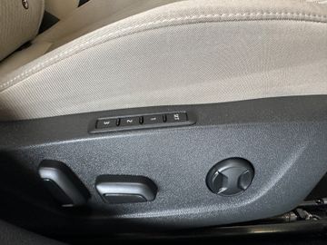 MYAUTOCENTER – Gebraucht- und Jahreswagen mit Werkstattservice in Pfaffenhofen Skoda Octavia *1-HAND*KEYLES*HeadUP*MEMORY*AHK*ACC*VOL