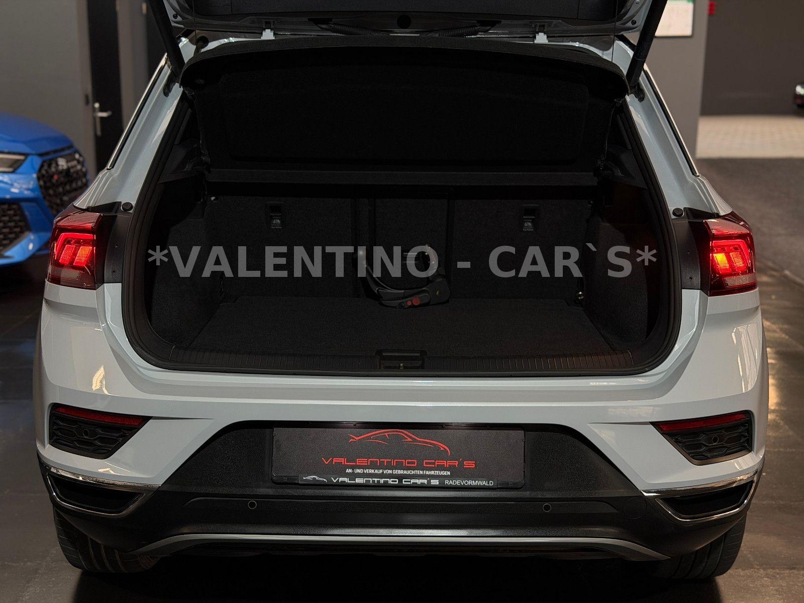 Volkswagen T-Roc Sport 4M/Standh/Pano/AHK/Virtu/Assis/Beats