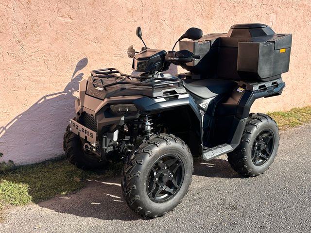 Polaris SPORTSMAN 570 EPS BLACK EDITION LOF TOPCASE SEIL