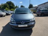 Peugeot 807 Family 2,0.  7 Sitze  AHK - Peugeot 807: Van