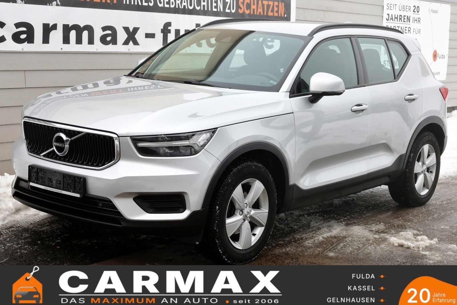 Fahrzeugabbildung Volvo XC40 2WD Navi,LED,Kamera,Apple CarPlay,PDC