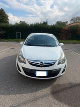 Opel Corsa 1.2 Gpl - NEOPATENTATI - 12 MESI DI G - Opel Corsa mit LPG-Antrieb: 1.2