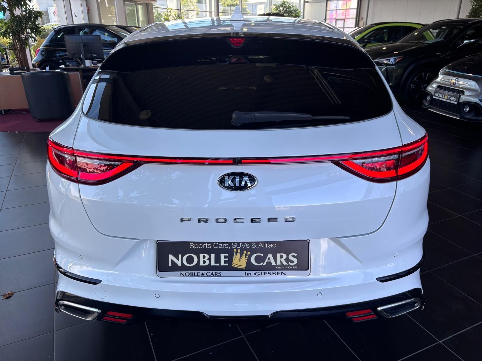 Fahrzeugabbildung Kia ProCeed GT AHK LED NAVI ALU