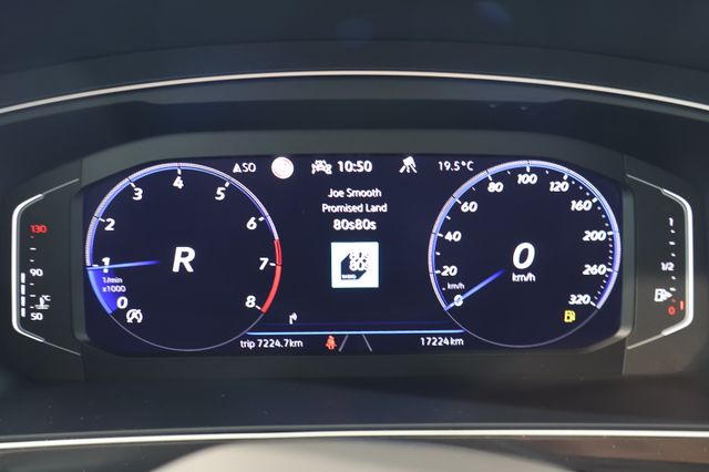 Volkswagen Tiguan R 2.0 TSI 4M AID+MATRIX+LED+CARPLAY+21"