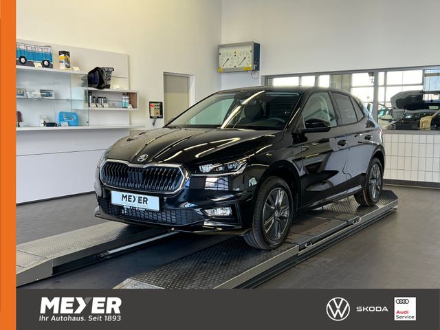 SKODA Fabia TOUR 1.0 TSI DSG *Navi,ACC,Sitzheizung*