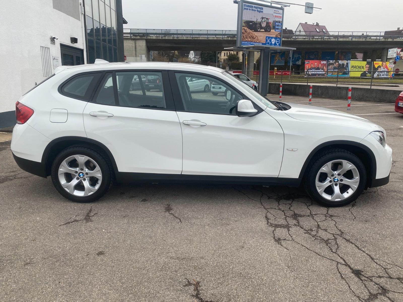 BMW X1 18 d sDrive-1.HAND-PANO-AHK-TÜV NEU