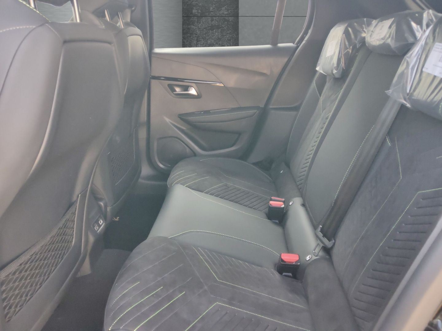 Peugeot 208 - Bild 9