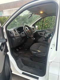 Renault Trafic - 8