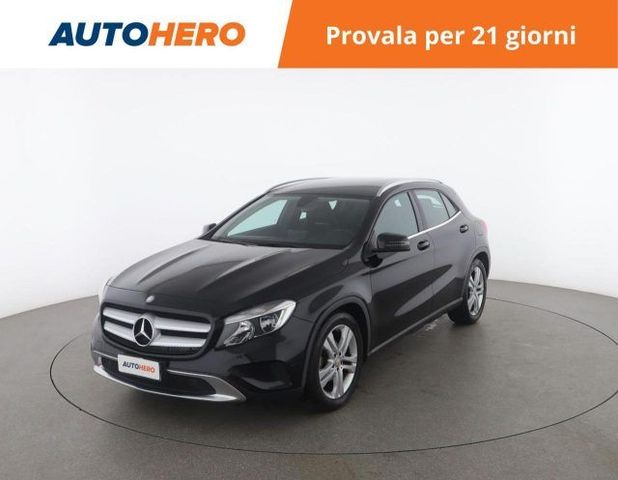 Mercedes-Benz MERCEDES-BENZ GLA 200 d Automatic Sport