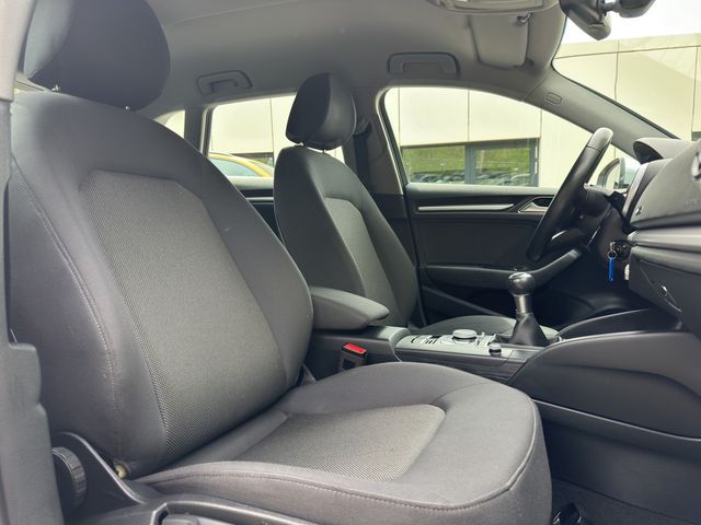 A3 Sportback 30 1.0 TFSI FSE KLIMA PDC