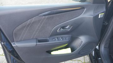 Bild 7 Opel CORSA Elektro GS