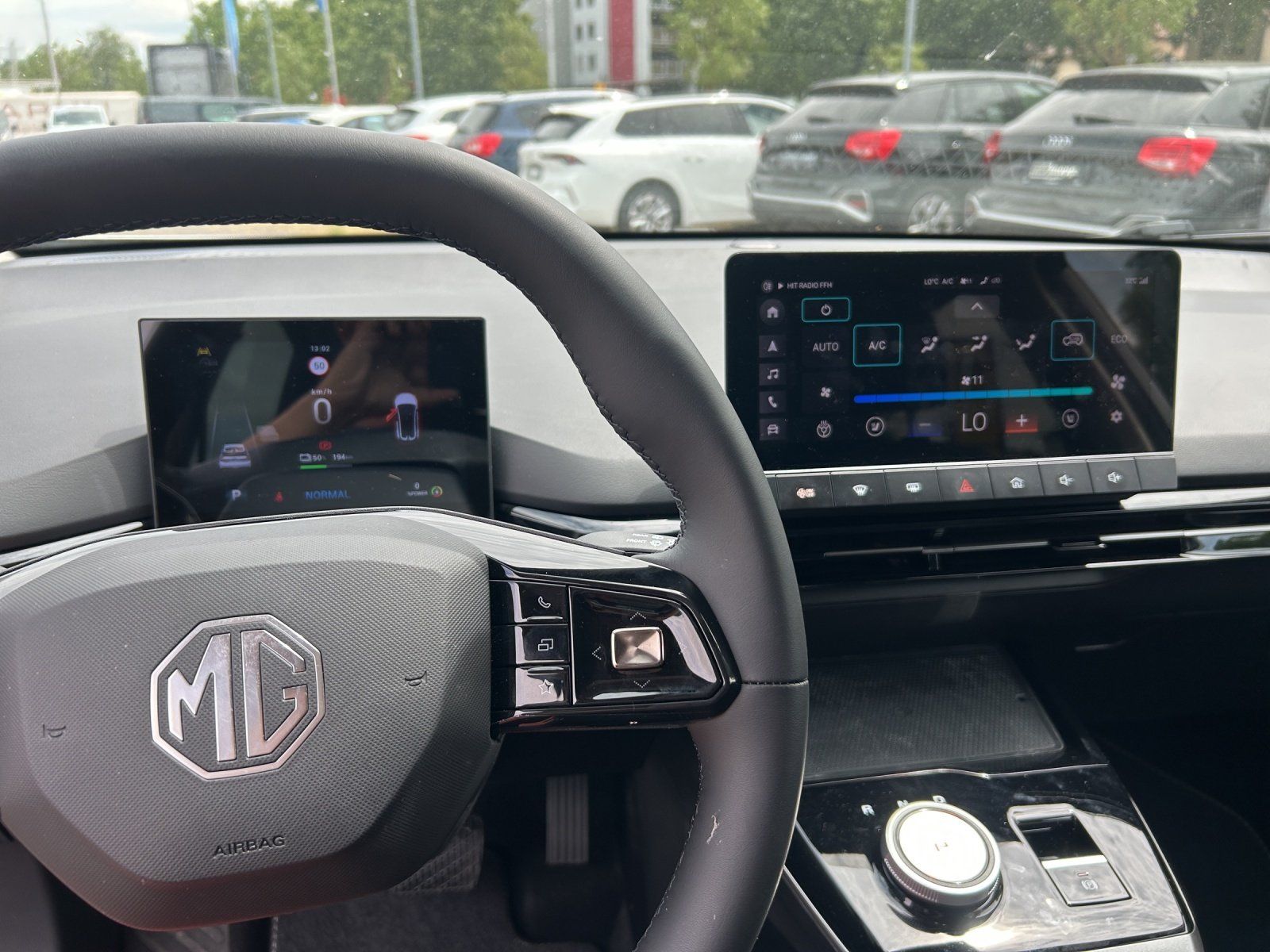 Fahrzeugabbildung MG MG4 AT LUXURY