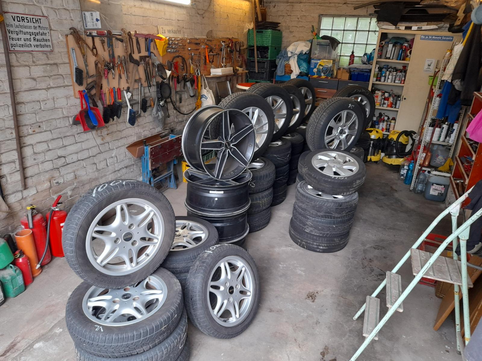 showroom-image-main