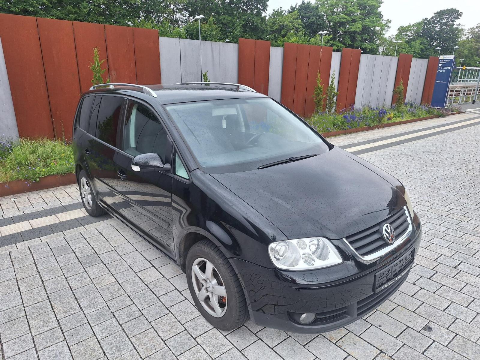 Volkswagen Touran 2.0TDI*Automatik*Tüv7/27*Xenon*Klima*SHZ*