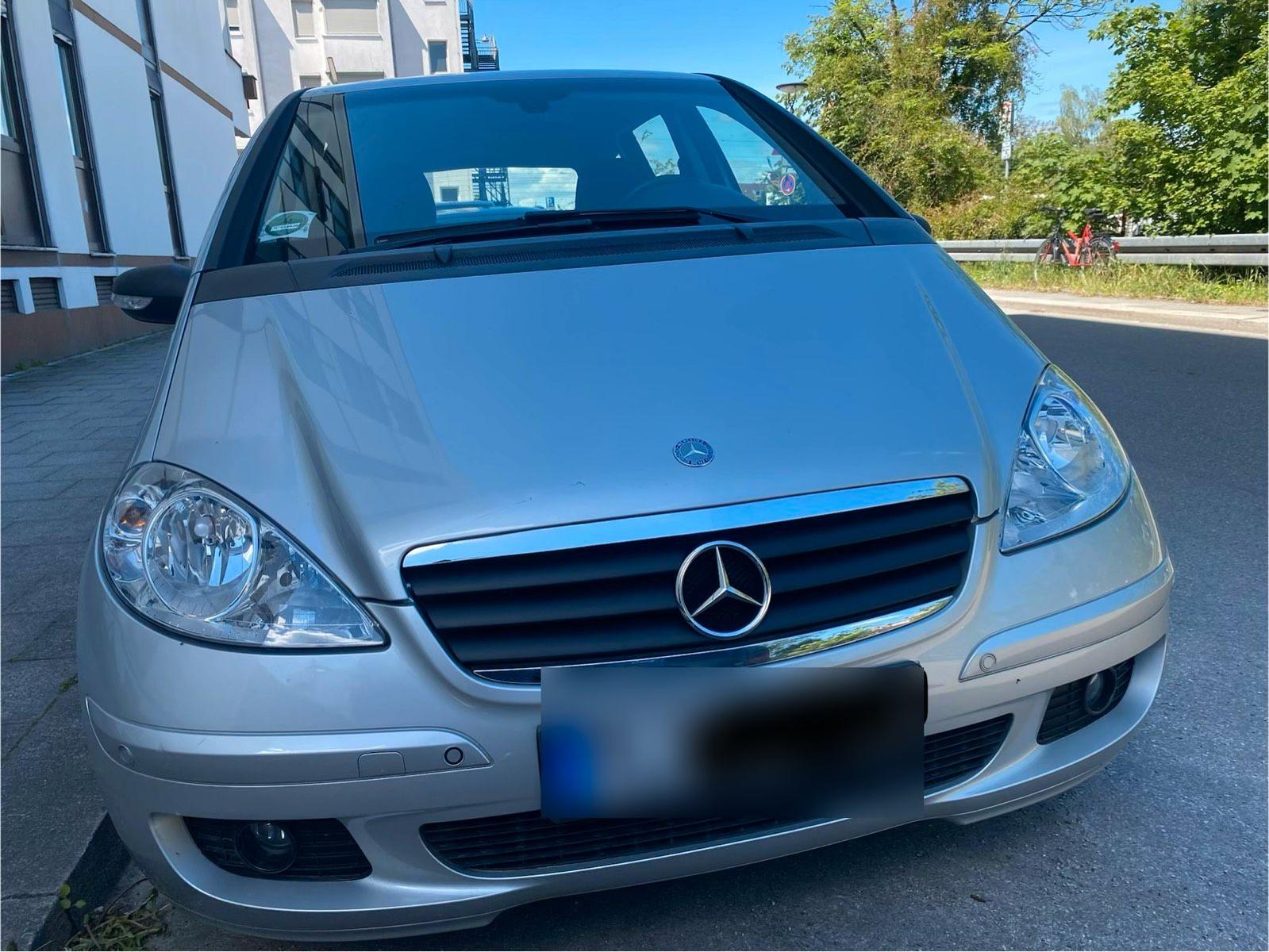 Mercedes-Benz A 200