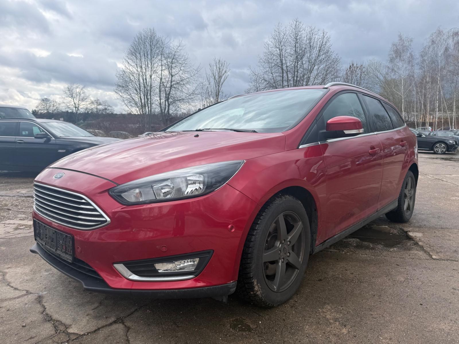 Ford Focus Turnier Titanium,Klima,Navi,Shz,Kamera,