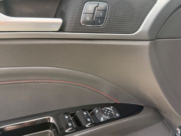Ford Mondeo - 10