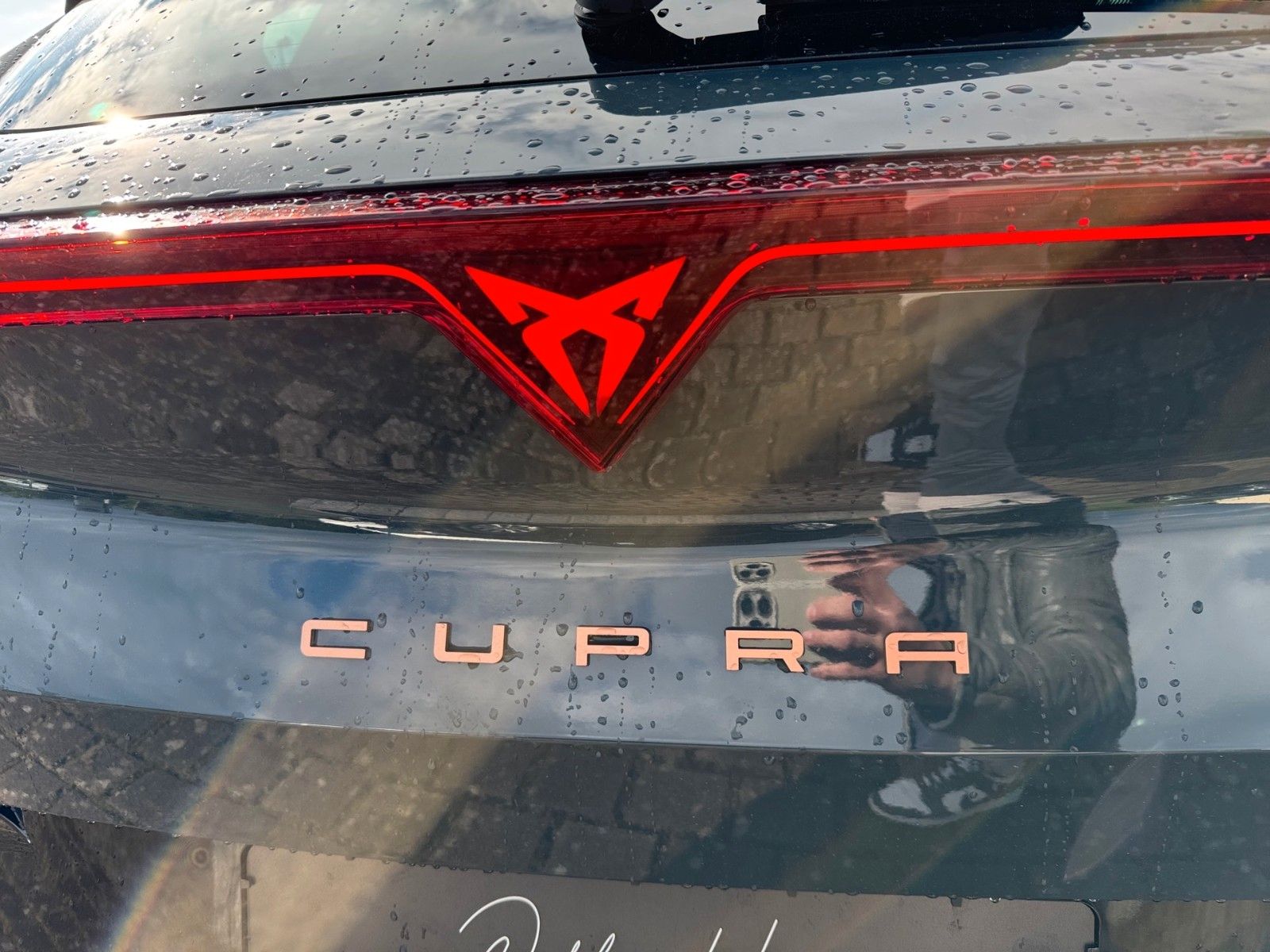 Fahrzeugabbildung CUPRA Formentor 1.5 eTSI 110 kW