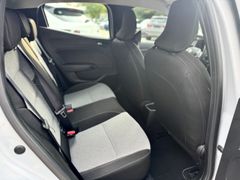 Fahrzeugabbildung Clio V Evolution 1.6 E-TECH Hybrid 145 EU6e