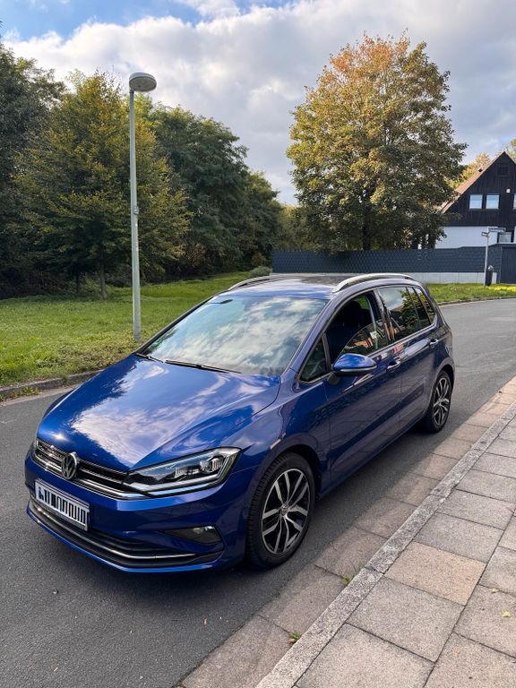 Image of Volkswagen Golf Sportsvan