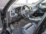 BMW X5 xDrive30d AHK GSD Laser ACC HUD B&W Standhei - BMW X5 Gebrauchtwagen in Stuttgart