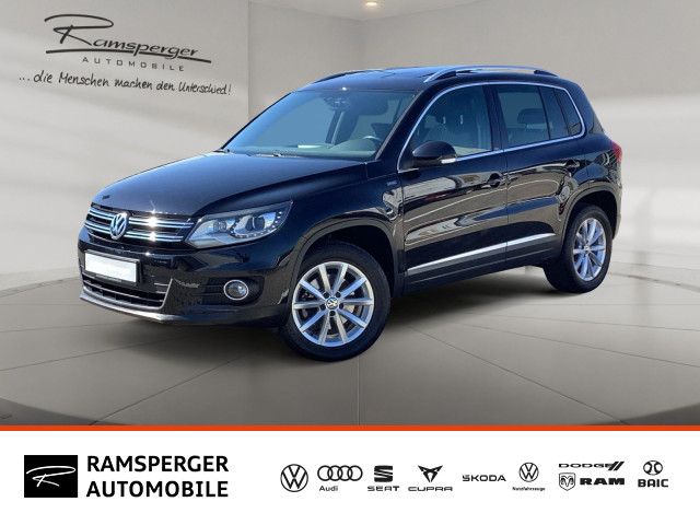 Volkswagen Tiguan 2.0 TSI DSG Sport&Style 4M. AHK Xenon Nav