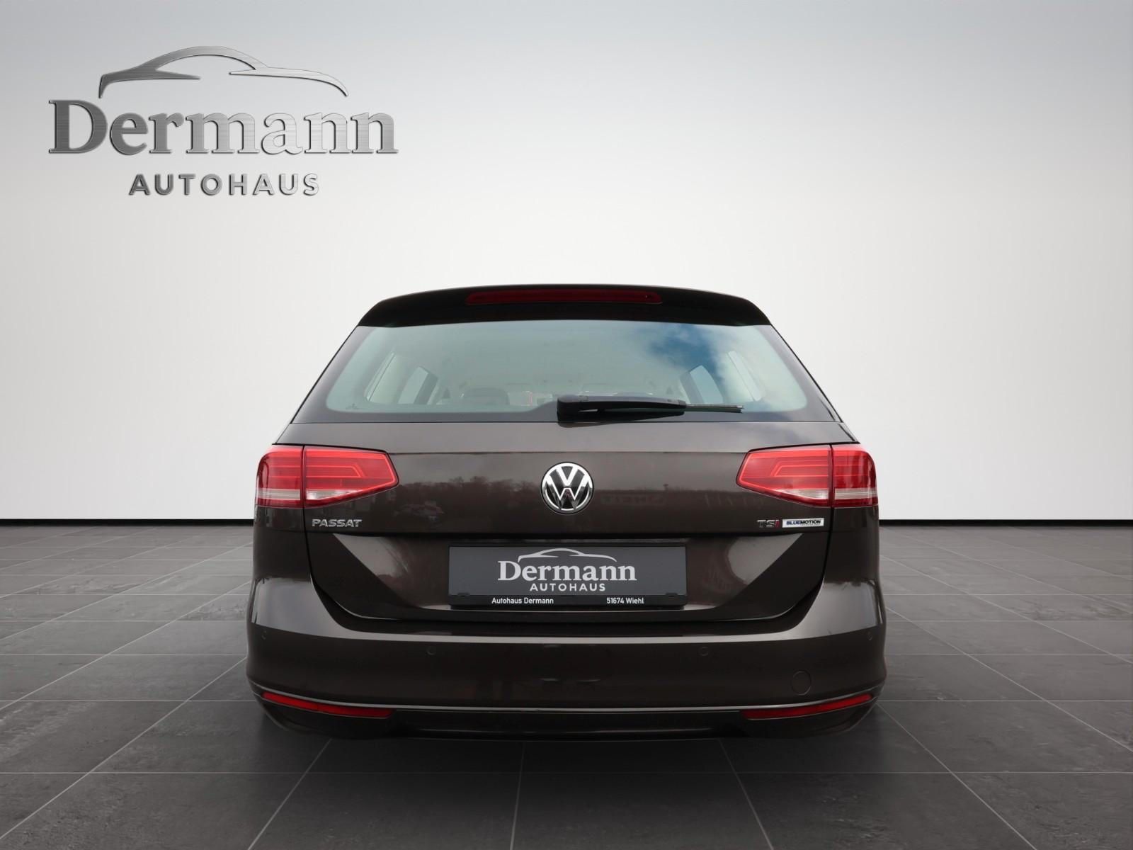Volkswagen Passat Variant Comfortline*PDC*ACC*1.HAND*SITZH.