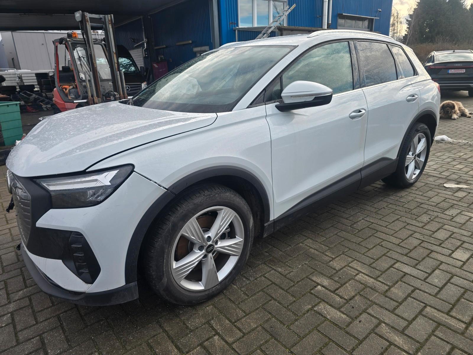 Audi Q4 e-tron 35 e-tron basis