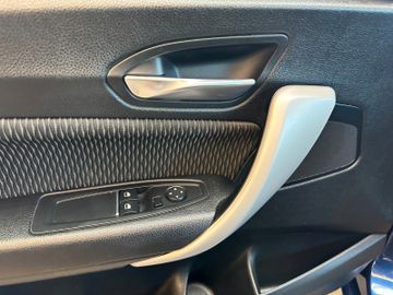 BMW 118 *1.HAND*Service NEU*SCHECKHEFT*TEMPO*PDC*