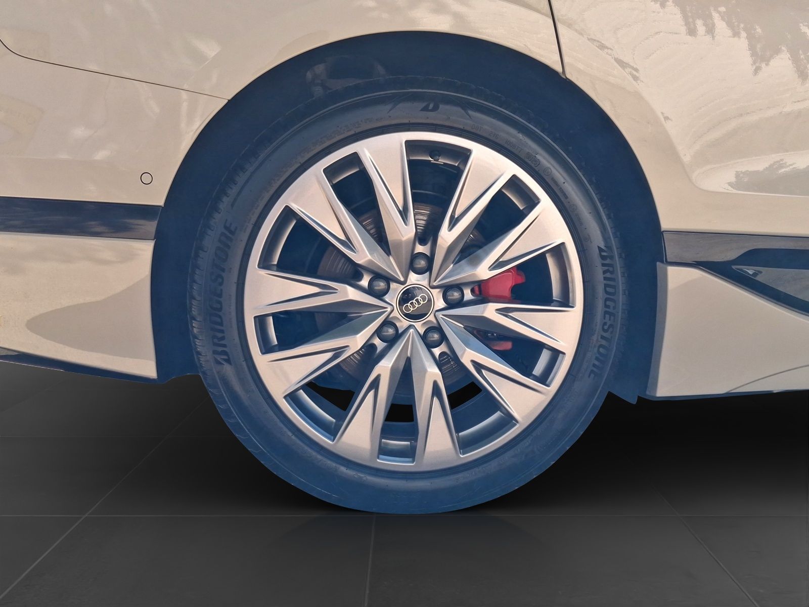 Audi A6 e-tron - Bild 8