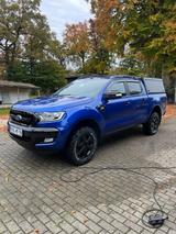 Ford Ranger Wildtrak 3,2L Offroad Wohnkabine Camper - blaue Ford Ranger