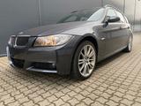 BMW 3.0 4X4  335i xDrive M-PAKET  VOLL!! NR.2084 - BMW 335: Kombi, 335i Xdrive