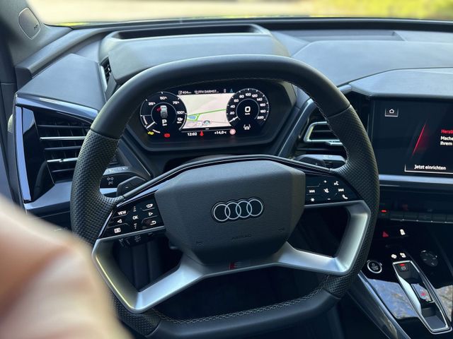 Q4 Sportback e-tron 55 QUATT S LINE MATRIX+AHK+H