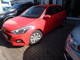 Hyundai i20 1.2 62kW Select - Hyundai i20: 6.1