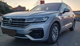 Volkswagen Touareg 3.0 V6 TDI 210kW R-Line - VW Touareg von privat