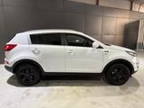 Kia Sportage 2.0 CRDI 4WD*Navi*AHK*Sitzhzg.* - Kia Sportage: Crdi 2wd
