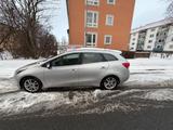 Kia cee'd Sportswagon 1.6 CRDi 128 Vision Sports... - Kia Kombi 2014 Cee d mit Diesel-Antrieb