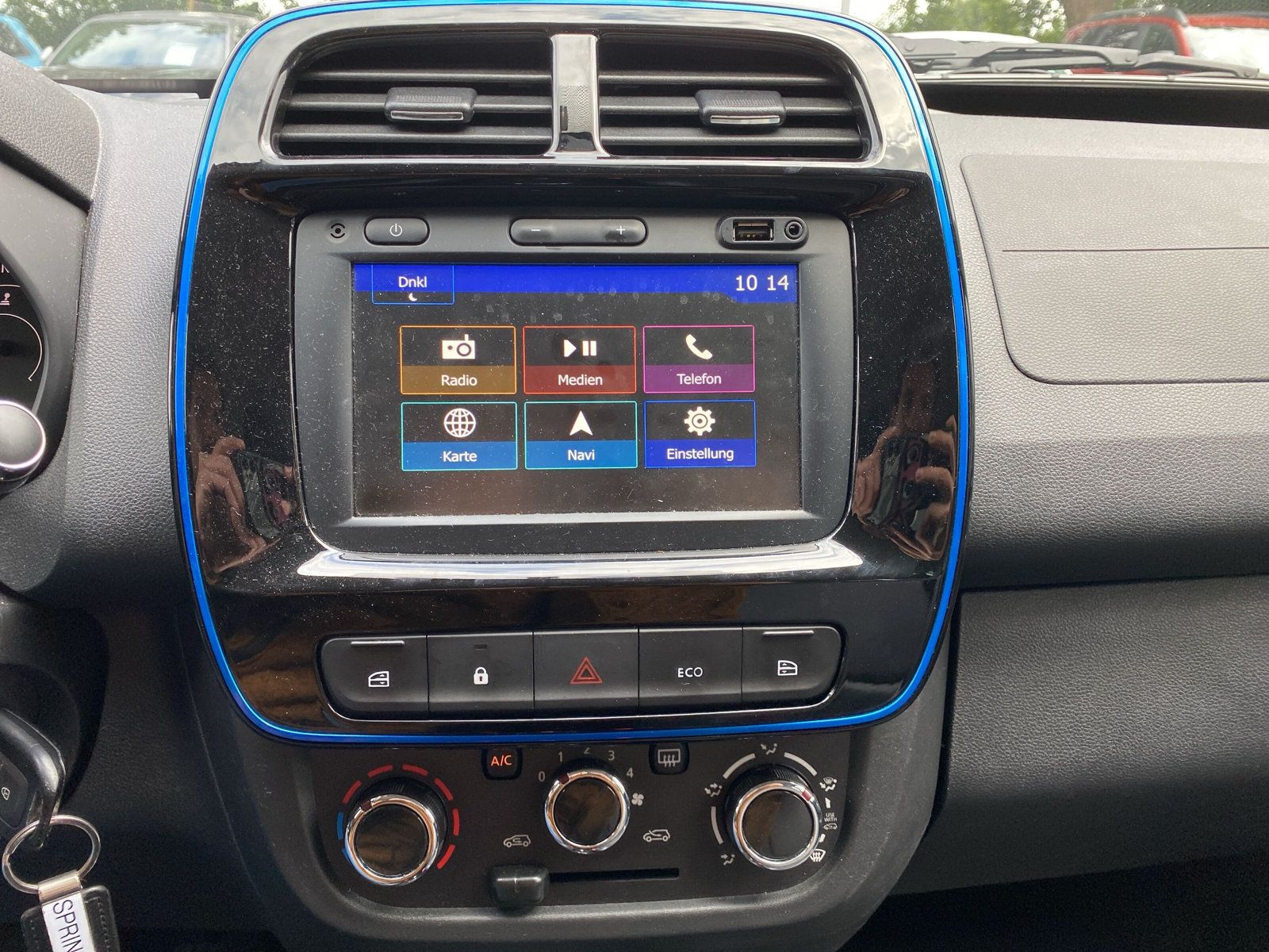 Dacia Spring - Bild 17