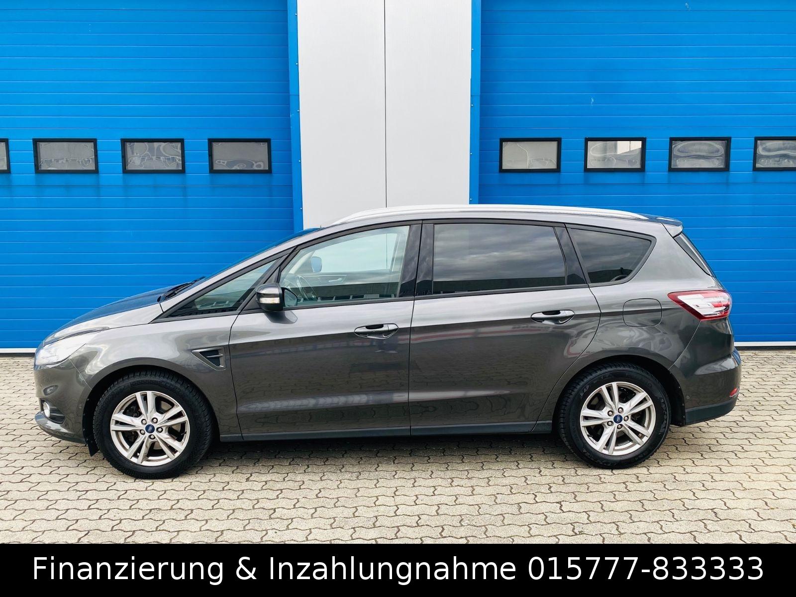 Ford S-Max 7 Sitzer AHK CarPlay Kamera Tempomat