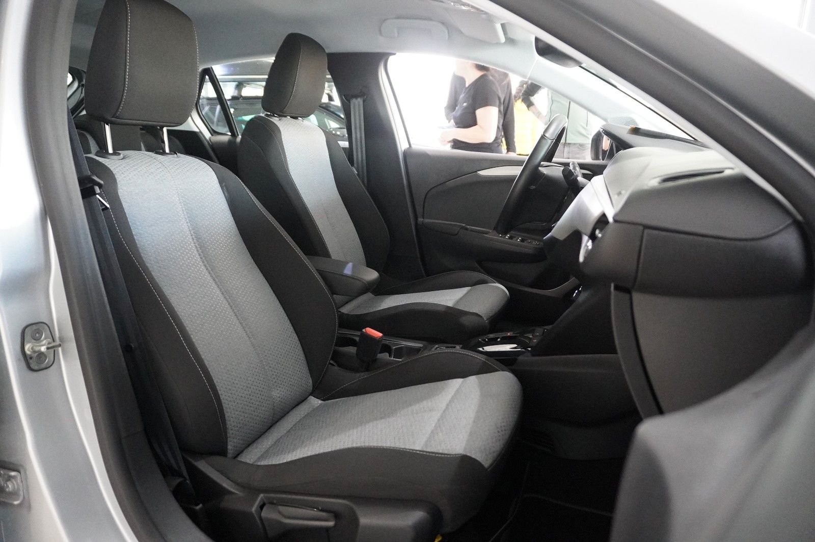 Fahrzeugabbildung Opel Corsa-e "FACELIFT" 3-PHASIG EDIT. NAVI/LED/DAB+