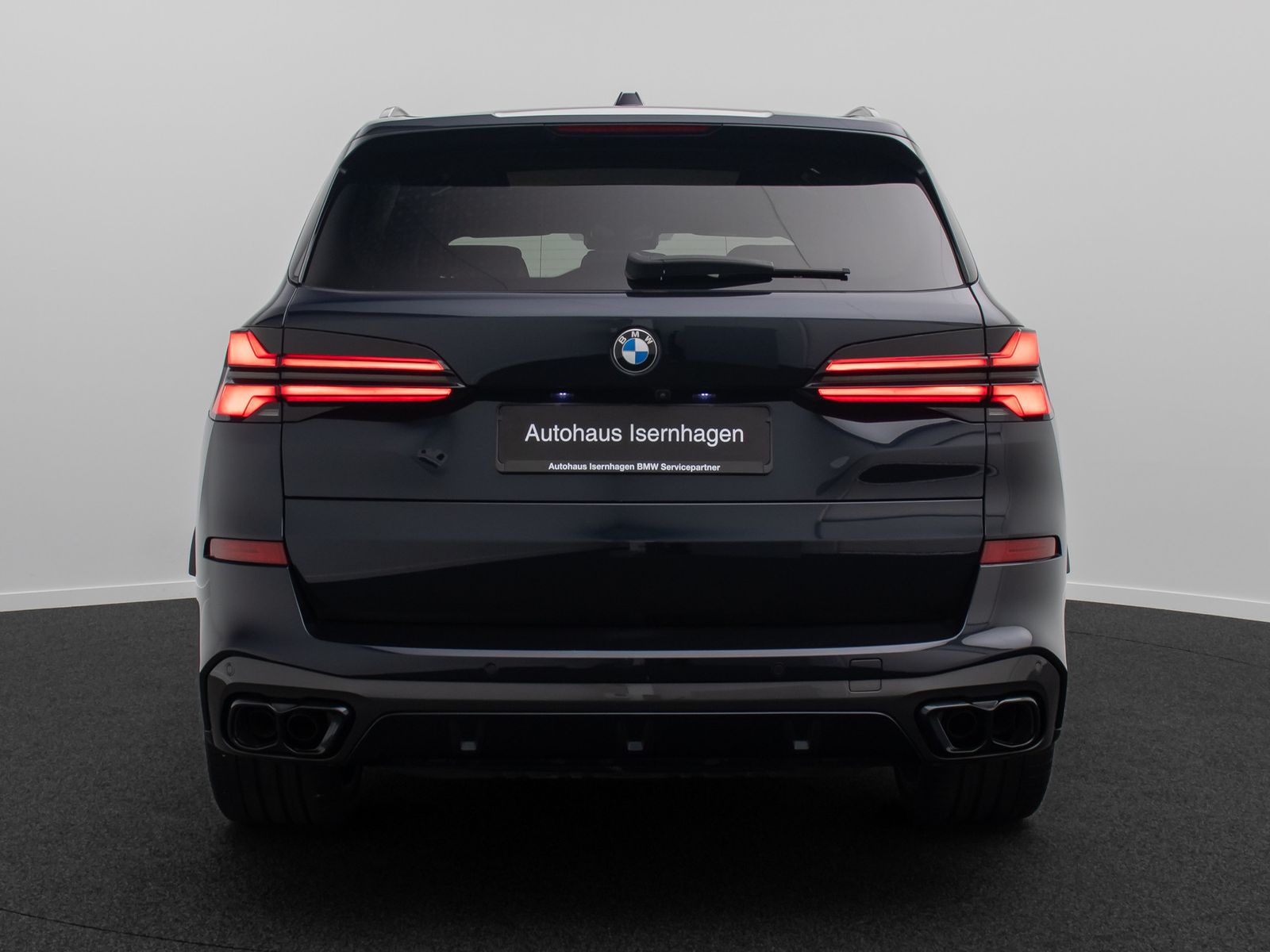 Fahrzeugabbildung BMW X5 M60i SkyLoung 360&deg; H/K Massage Individual 22"