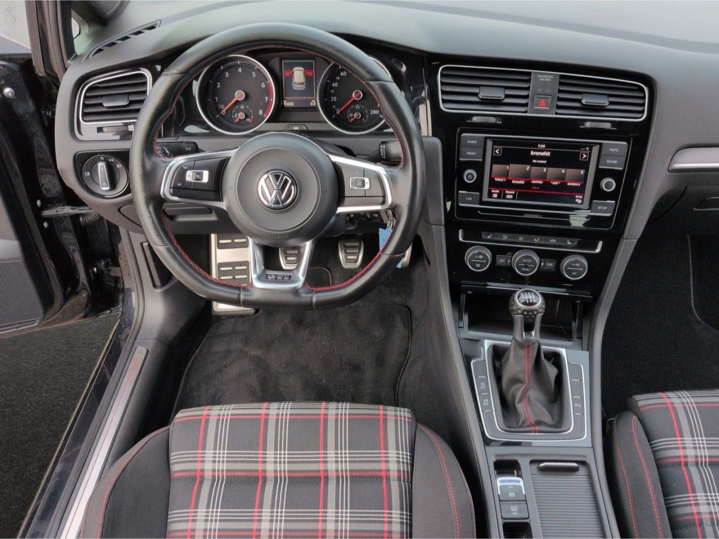 Volkswagen Golf GTI VII 2.0TSI*LED SHZ PDCv+h 2-Zon-Klima foto 6