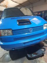 Volkswagen T4 9sitzer restauriert Tüv und AU neu - Volkswagen T3: Kleinbus, Sitze