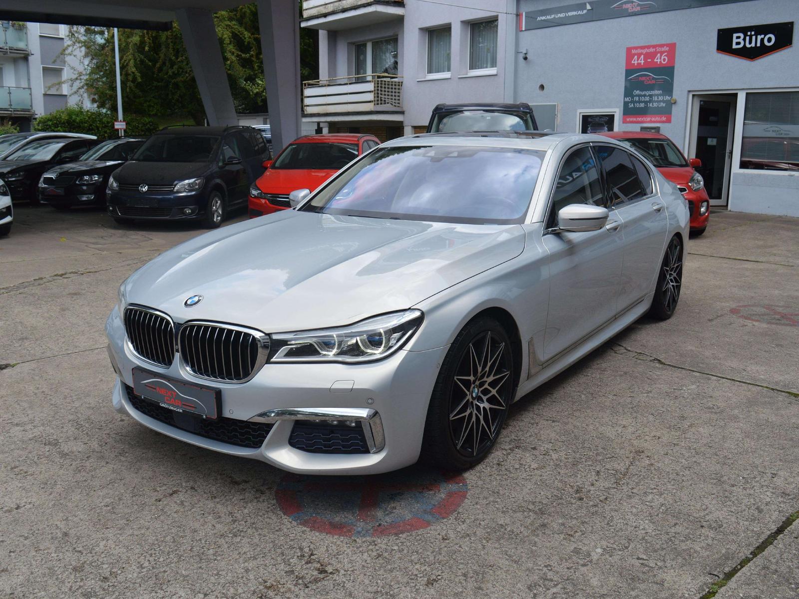 BMW 750 750 i xDrive*Schiebedach*Kamera*Volleder*Hea