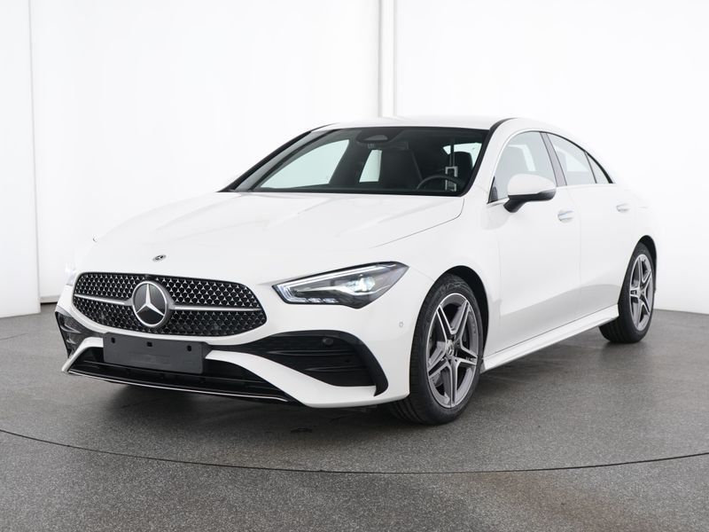 Mercedes-Benz CLA 200 d AMG Rückfahrkamera Ambiente LED Spurha