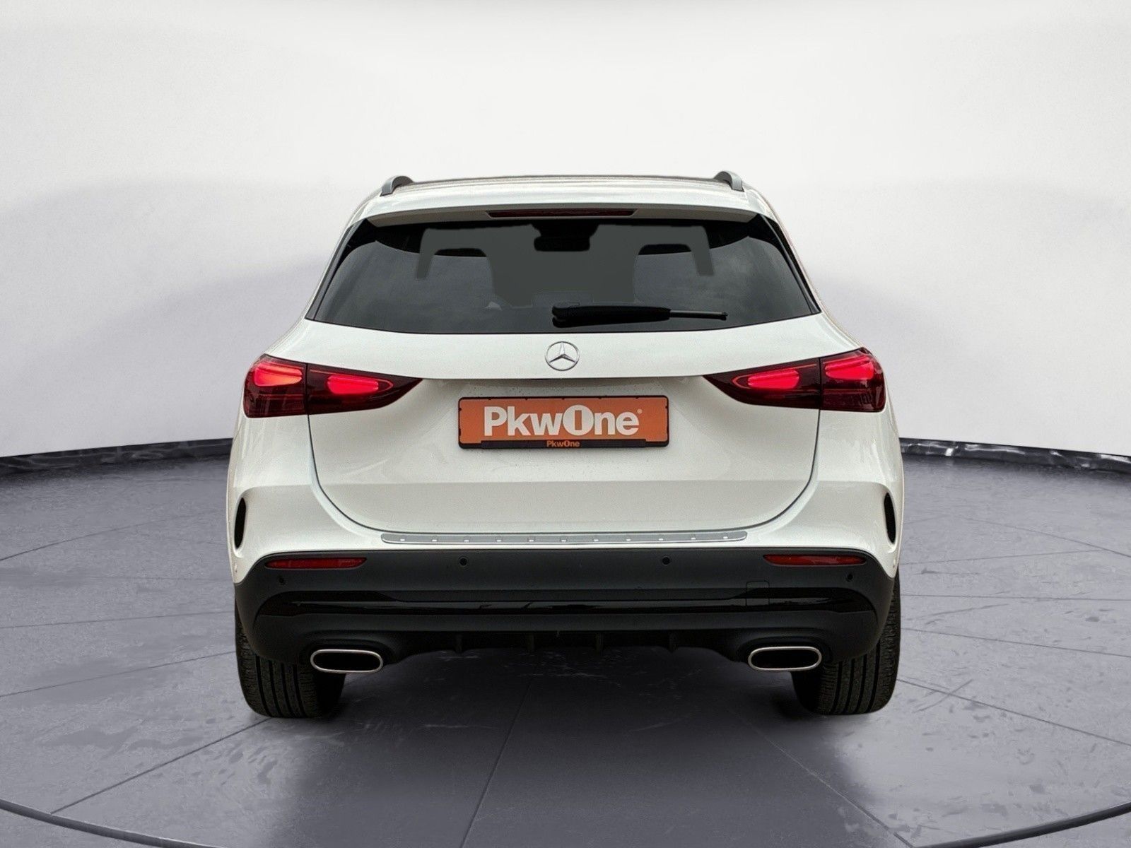Mercedes-Benz GLA 220 4 MATIC AMG LED TEMPOMAT PANORAMA NAVI foto 4