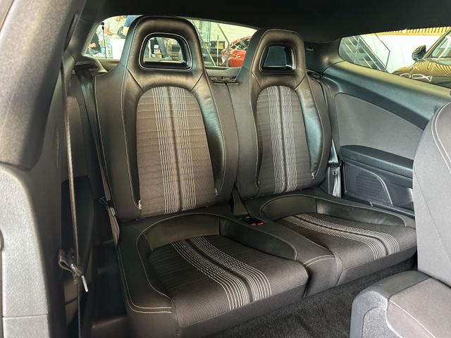 Volkswagen Scirocco *PANORAMA*NAVI*PDC*KLIMA*2-ZONEN*