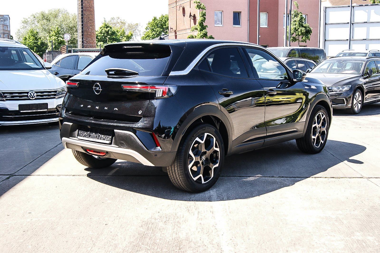 Fahrzeugabbildung Opel Mokka e Ultimate LED ALCANTARA 180° KAMERA SIHZG