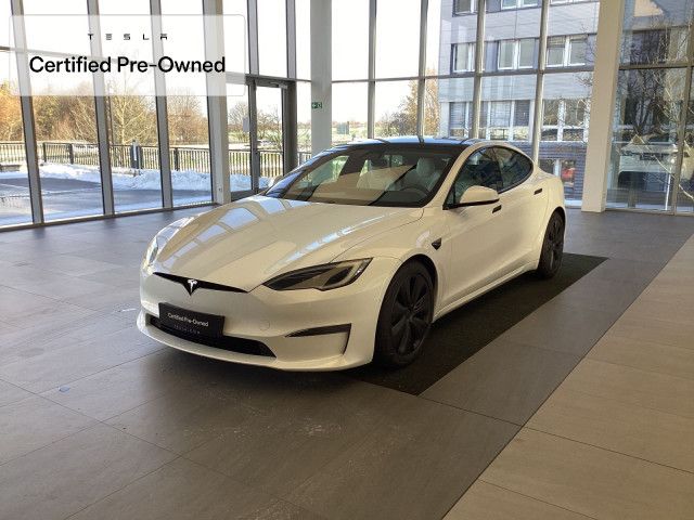 Tesla Model S AWD