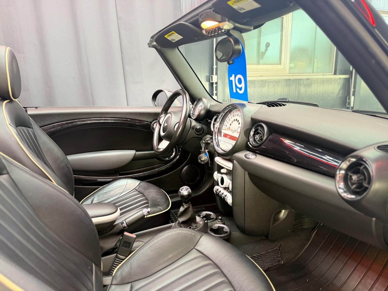 MINI Cabrio Cooper S CABRIO *LEDER* *HU/AU NEU*